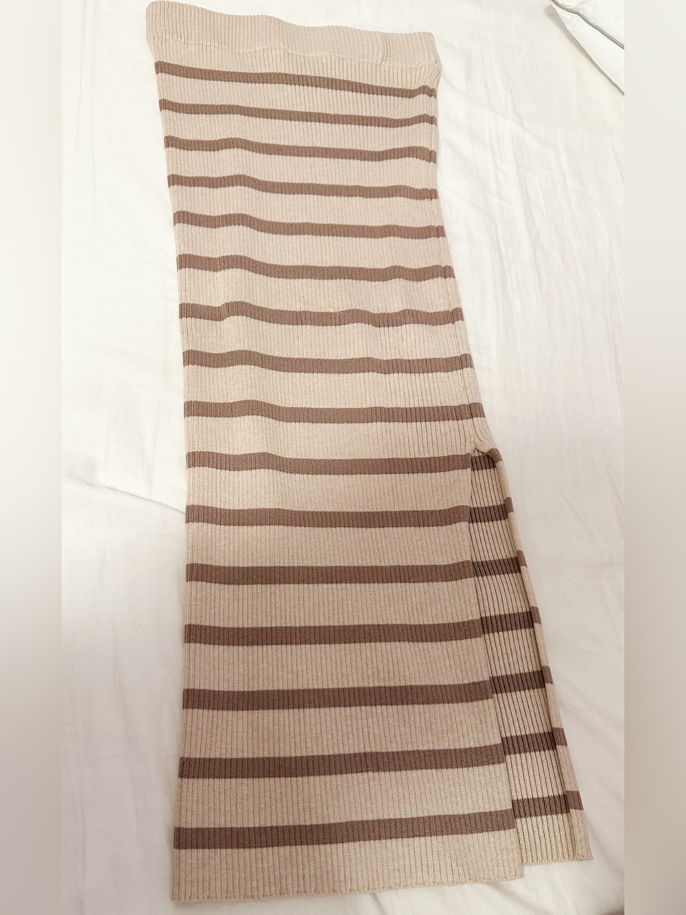 Olive + Oak Striped Knit Fitted Skirt in XS